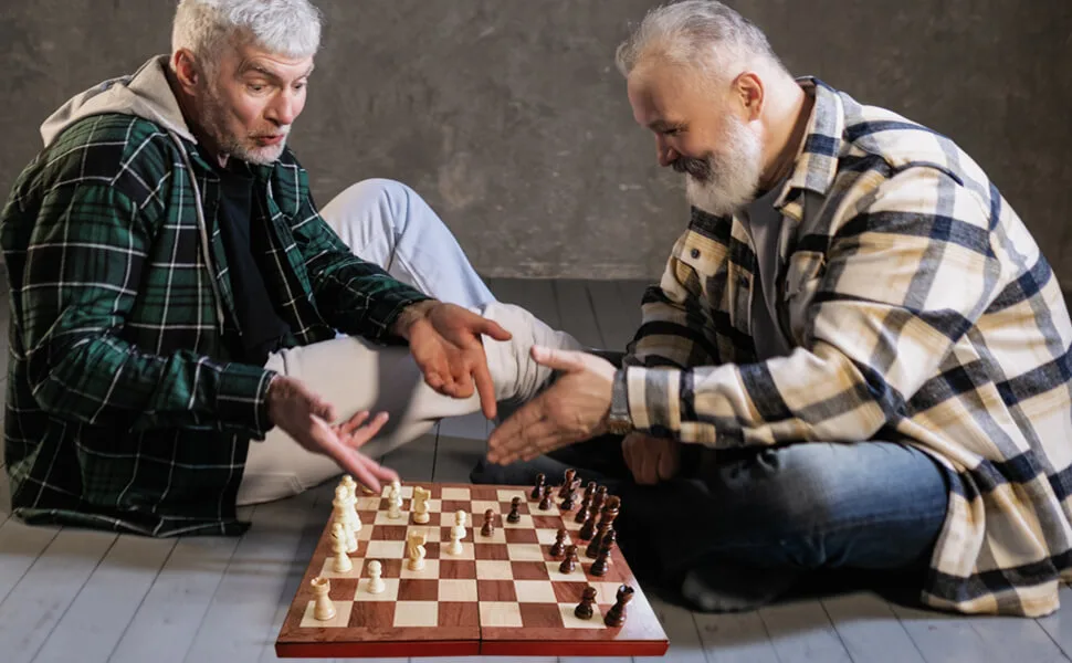 Chess Set 15" Wooden Board Game - Wood Sets with 2 Storage Bags and 2 Extra Queens - Gifts Box for Men Dad - chess set