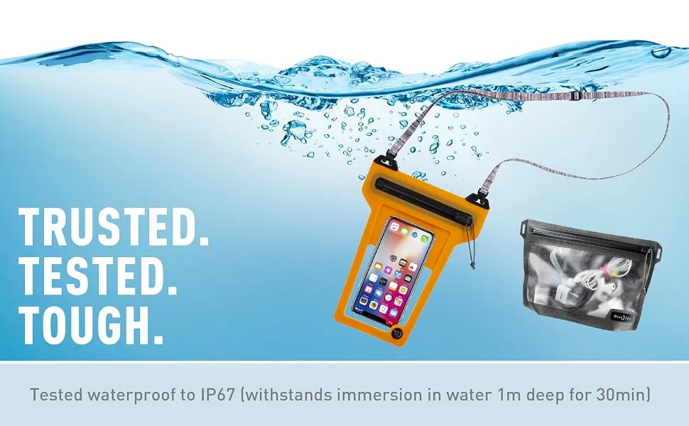 Nite Ize Runoff Waterproof Travel Pouch with TRU Zip, Touchscreen Friendly, 100% Waterproof Zipper, Perfect for Phone, Traveling, Outdoors Charcoal Medium - Trusted, Tough, Tested, waterproof, IP67