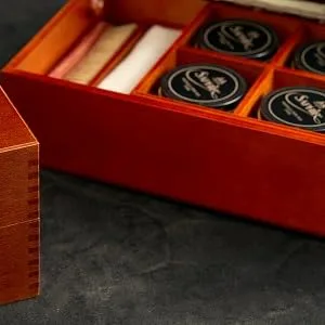 Saphir Medaille d'Or Renovator  All-Purpose Leather Shoe Cleaner & Conditioner Mink-oil - product information 6
