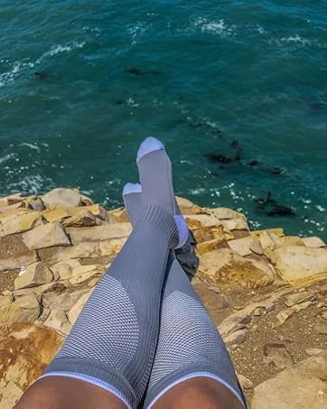3 Pairs Compression Socks for Men and Women 20-30 mmHg Running Support Socks Large-X-Large Black + White + Grey - product information 8