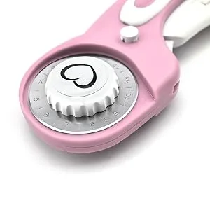 Rotary Cutter Set pink - Quilting Kit incl. 45mm Fabric Cutter, 5 Replacement Blades, A3 Cutting Mat, Acrylic Ruler and Craft Clips - Ideal for Crafting, Sewing, Patchworking, Crochet & Knitting Pink Cutting Mat Set (18" x 12") - Rotary Cutter Set