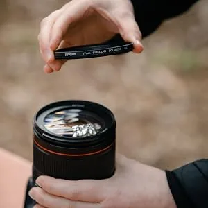 Tiffen 49WPOL 49mm Warm Polarizer Filter - product information 2