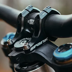 Spank Spoon 350 Stem,Black,45mm Chamfered bar clamp, Ultra-Short Stack Height, Bicycle Stem, Ideal for ASTM 5, All Mountain, Enduro, Trail, Free Ride, DJ, E-Bike Black 45mm - Spank Stems