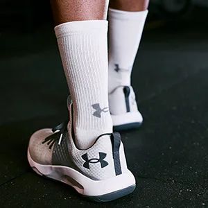 Under Armour Adult Performance Tech Crew Socks, Multipairs 6 Black (6-pairs) Large - Under Armour Performance Tech Crew Socks