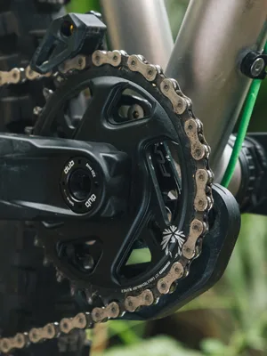 Funn Zippa Lite Bash Guard, 26-32T, ISCG05 Mount, Mountain Bike Chainring Protector - Funn Zippa Lite Bash Guard, 26-32T, ISCG05 Mount, Mountain Bike Chainring Protector