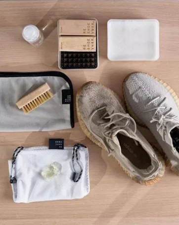 Reshoevn8r Essential Kit White Sneaker Shoe Cleaner Suede Canvas Leather Mesh Knit Nubuck 4oz Solution 1 Towel 3 Brushes Essential Cleaning Kit - reshoevn8r shoe cleaner jordan 4