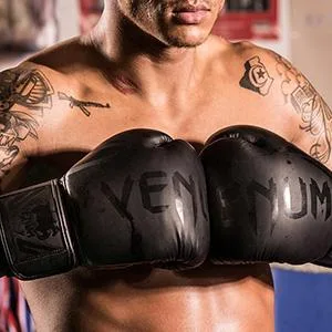 Venum Challenger 2.0 Boxing Gloves Black/Black 14 oz - product information 2