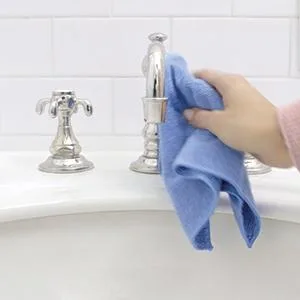 Scrubbing Bubbles 39572 Dow Bathroom Cleaner, 25 ounces (Pack of 4) Fresh Citrus Scent - Step 2