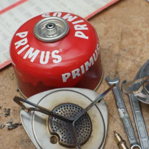 Primus | Micron Backpacking Lantern | Lightweight 235 Lumen Gas Camping Lantern - PRIMUS