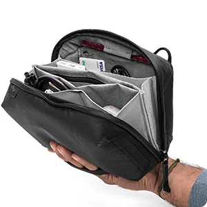 Peak Design Tech Pouch (Midnight) - The Original - Exterior handles and a clamshell-style opening make this pouch a delight to hold and access.