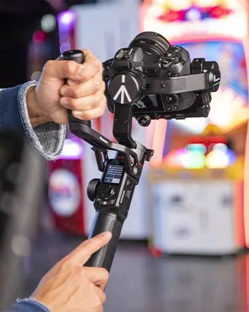 Manfrotto Video Head with Flat Base and Fixed Lever, Video Head for Compact Video Cameras and DSLR Cameras, for Filming, Videography, Content Creation, Vlogging, Live Streaming MVH502AH Video System - Manfrotto Brand Story