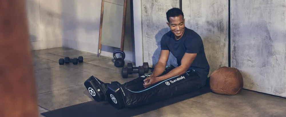 RecoveryTherm Back - Hot Vibration Back and Core Wrap for Athletes - Advanced Hot Vibration for Back Pain Relief Wrap with Cryothermal Technology - One Size Fits All - RA Air - Lifestyle