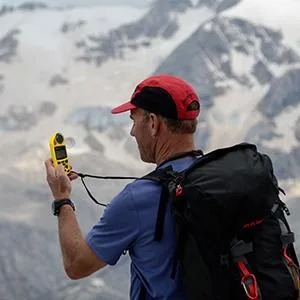 Kestrel 5500 Weather Meter with Link and Vane Mount, Tan Tan Bluetooth LiNK Enabled - weather environmental 5500
