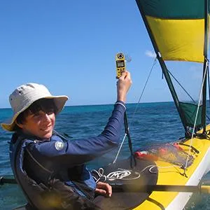 Kestrel 5500 Weather Meter with Link and Vane Mount, Tan Tan Bluetooth LiNK Enabled - windsurfing sailing 5500 LiNK