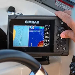 Simrad Cruise 7-7-inch GPS Chartplotter with 83/200 Transducer, Preloaded C-MAP US Coastal Maps - Simrad Cruise Splitscreen