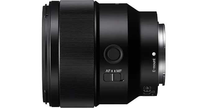 Sony SEL85F18 85mm F/1.8-22 Medium-Telephoto Fixed Prime Camera Lens, Black w/ SEL85F18/2 - focus hold button