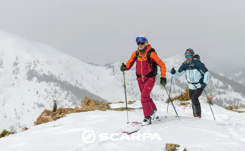 SCARPA Women's GEA RS Alpine Touring Ski Boots for Backcountry and Downhill Skiing White/Black/Rouge 23.5 - GEA RS