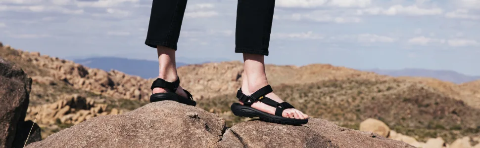 Teva Women's Hurricane Xlt2 Sandal 8 Black - Hurricane XLT2 Men