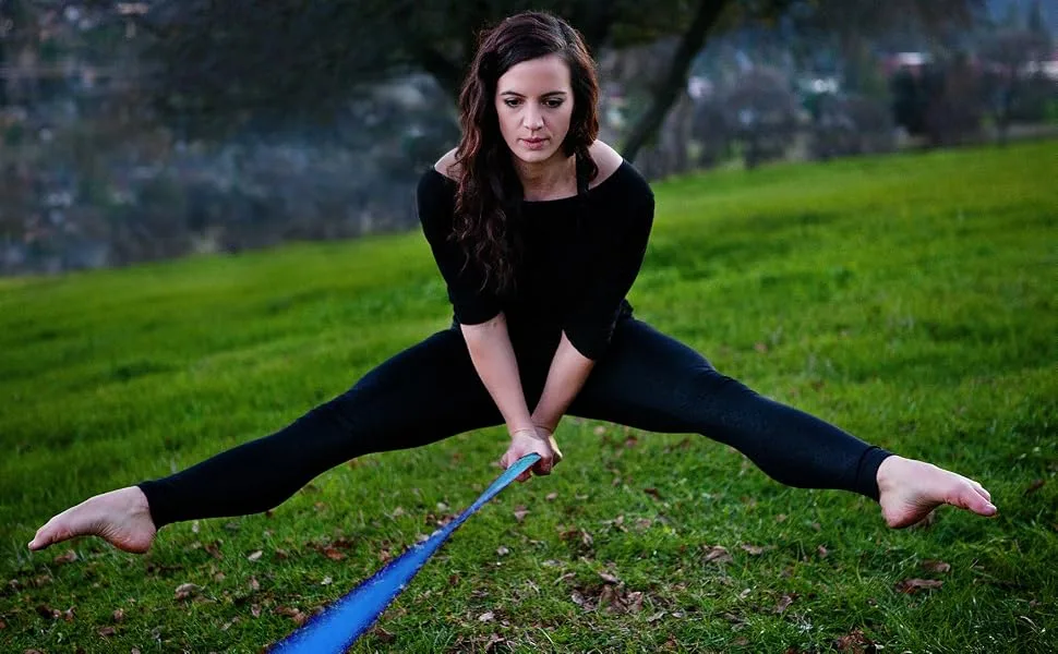 ZenMonkey Slackline Kit with Tree Protectors, Cloth Carry Bag and Instructions, 60 Foot - Easy Setup for the Family, Kids and Adults - Find your zen