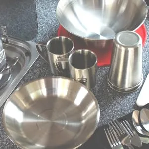 Primus | CampFire Serving Kit | Stainless Steel Plates, Bowl, and Silicon Lid for Camping & Outdoor Cooking - PRIMUS