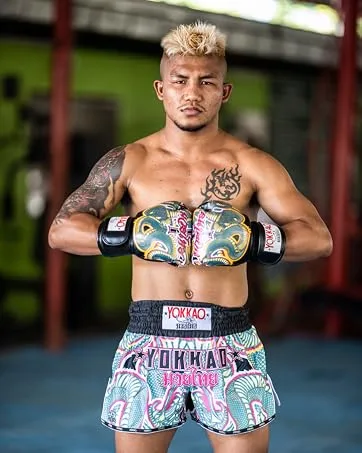 YOKKAO Satin Shorts Stadium Red L - Yokkao