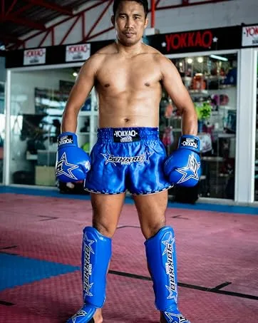 YOKKAO Satin Shorts Stadium Red L - Yokkao