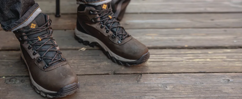 Columbia Men's Newton Ridge Plus Ii Waterproof Hiking Shoe 9.5 Cordovan, Squash - Durable boots