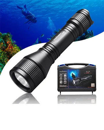 ORCATORCH D550 Scuba Dive Light, 1000 Lumens Super Bright Underwater Diving Flashlight with 3 Modes, IP68 Waterproof Night Dive Torch 150 Meters Submersible Light - ORCATORCH D550