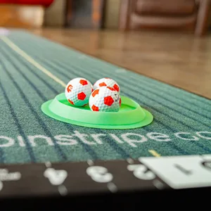 PINSTRIPE GOLF Putting Mat Indoor Studio - 4 Putting Aids - 3 Colors - 8ft Length green - indoor putting green
