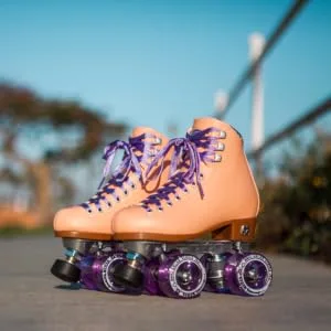 Moxi Skates - Beach Bunny - Fashionable Womens Roller Skates Peach Blanket 8 - BBmain