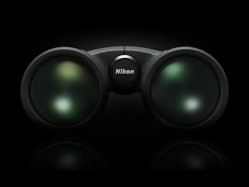 NIKON PROSTAFF P7 8X30 - binoculars