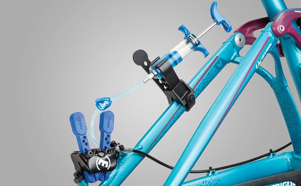 Park Tool BKM-1 Hydraulic Bicycle Brake Bleed Kit - Mineral Oil - Park Tool BKM-1 in use bleeding hydraulic bicycle disc brakes