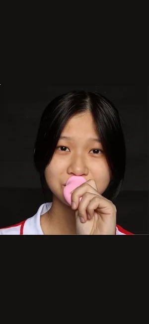 Soft Silicone Pout Lips Enhancer Plumper Tool Device makes Your Lip Looks More Full but only lasts 2 hours at most Pink Medium - product information 6