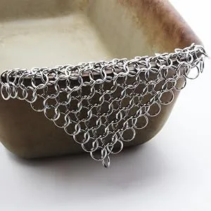 Dapper&Doll Cast Iron Skillet Cleaner - 8"x6" XL Stainless Steel Chainmail Scrubber for Cast Iron Pans 8x6" XL - stoneware cleaner