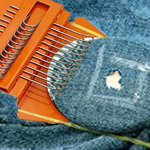 Speedweve Darning Mini Loom, Small Weaving Loom Tools for Mending Jeans, DIY Artful Patterns, Repair Holes on Fabrics (14 Hooks) - STEP1