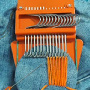 Speedweve Darning Mini Loom, Small Weaving Loom Tools for Mending Jeans, DIY Artful Patterns, Repair Holes on Fabrics (14 Hooks) - STEP3
