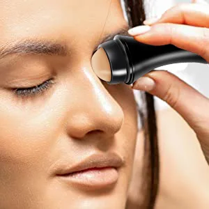 Oil Absorbing Volcanic Roller with a replaceable Volcanic Ball, reusable portable oil control roller, instant effect removes excess shine (White) - Our Volcanic Rollerball works like magic to remove excess shine from your face!