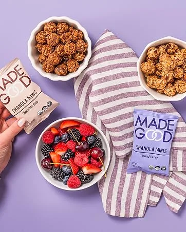 MadeGood Chocolate Chip Granola Minis 28pk - Granola Minis