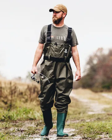 HISEA Upgrade Chest Waders Fishing Waders for Men with Boots Waterproof Lightweight Bootfoot Cleated 2-Ply Nylon/PVC Green 13 - PVC Chest waders
