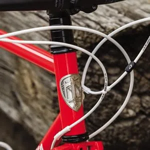 Jagwire - Hydraulic Hose Cutter Bicycle Repair Tool |Easy, Clean Cutting, Steel Blades | Alloy or Plastic Body - Quality