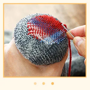 Darning Egg Darning Egg for Socks Wooden Darning Egg Wooden Darning Supplies Kit with Large Eye Needles Sewing Threads for Socks Clothes Adults Darner DIY Handicraft Home Sewing Care (Multiple color) - product information 4