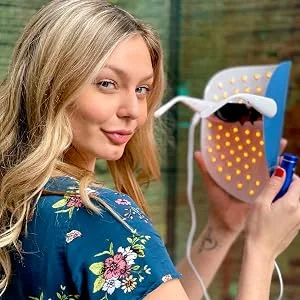 Lyte TRI Color LED Light Therapy Mask Skin Red Blue Amber LED w/Lipstick Powerbank (Lyte Mask) - Lyte Mask