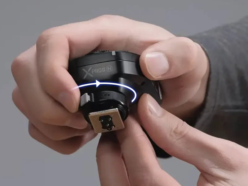 Godox XProII-S i-TTL 2.4G Wireless High Speed Sync 1/8000s Flash Trigger Transmitter,11 Customizable,5 Group Button,4 Function Buttons Offer Convenient Manipulation - Quick-release Lock