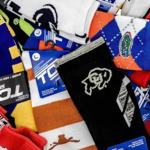 University of Alabama Crimson Tide Perimeter Crew Socks Crimson/Grey/White Small - NCAA socks