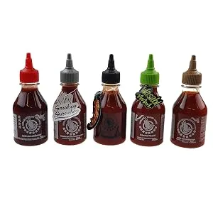 Flying Goose 5piece set Sriracha chili sauce different types 5 x 200 ml + esnado dragon pendant - Sriracha Set van 5