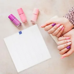 BESTYASH 2 Pieces Replaceable Nail Vacuum Filters Reusable Filter for Electric Dust Suction Efficiently Remove Nail Residue Easy to Clean Suitable for Manicure - De tekst luidt