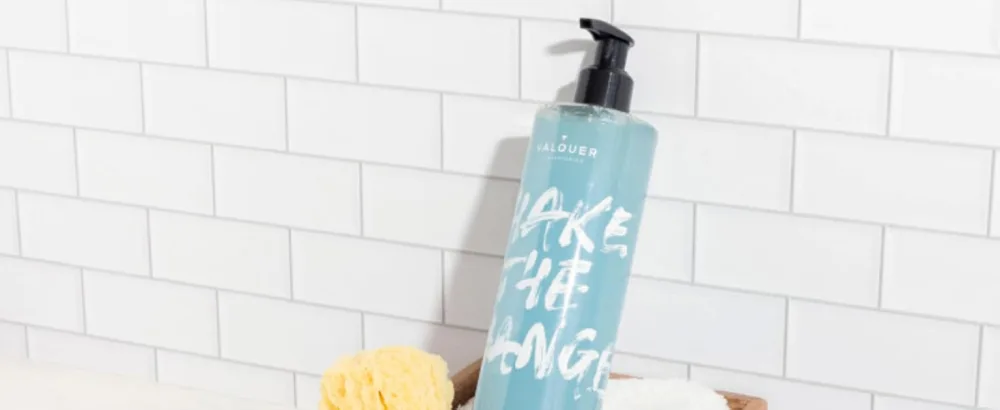 Valquer Laboratorios Valquer Shake Set of 4 sustainable bath searches body gel one bottle infinity of gels Zero Waste 25 g 400 ml gel Fire - valquer shake