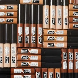  SLEEK Sleek MakeUP in Your Tone Longwear Concealer Conceals Dark Circles and Covers Spots Buildable Medium to Full Coverage 9C 7ml - 34 NL