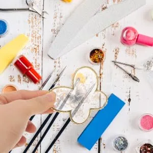  FOYTOKI Resin Display Stand Gel Nail Polish Palette Tray Makeup Mixing Palette Compact Design for Travel - product information 5