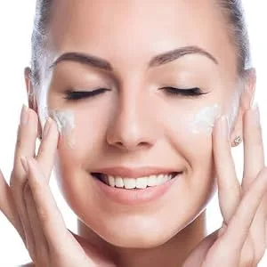  SMcosmetica Lightening cream with olive extract lemon and snail mucin 30 ml - Crème éclaircissante